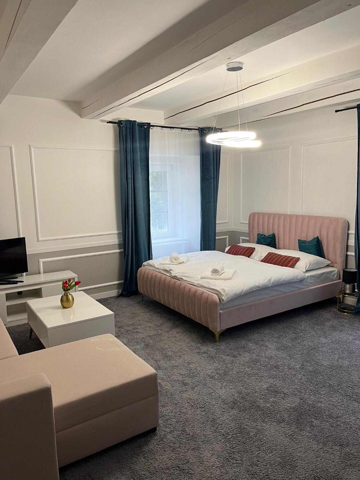 Boutique Hotel Posta Rl Oravsky Podzamok Bagian luar foto