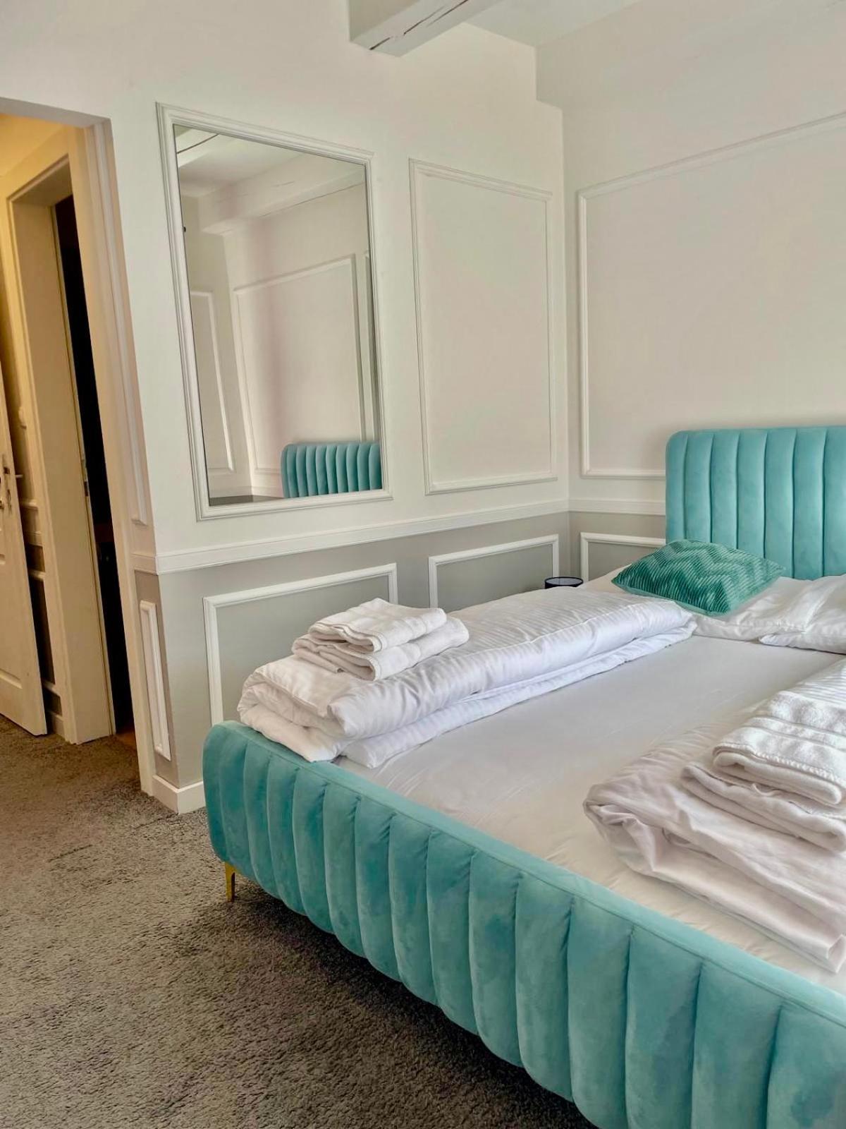Boutique Hotel Posta Rl Oravsky Podzamok Bagian luar foto
