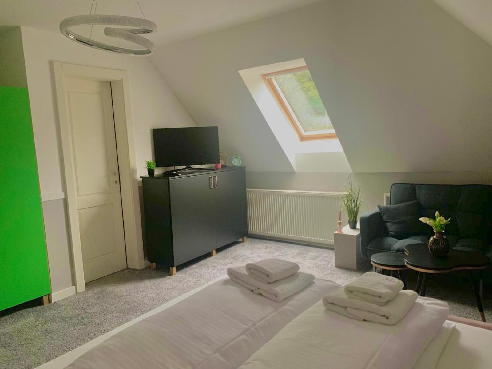 Boutique Hotel Posta Rl Oravsky Podzamok Bagian luar foto